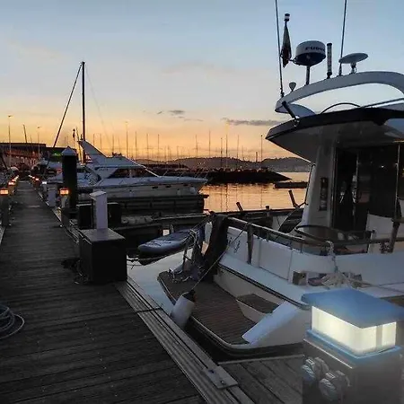Boat Cardeli * Gijon